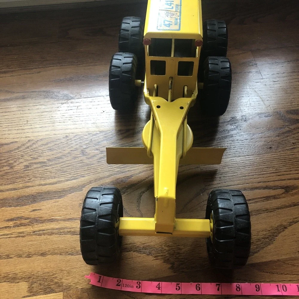 VINTAGE 1970s TONKA 17